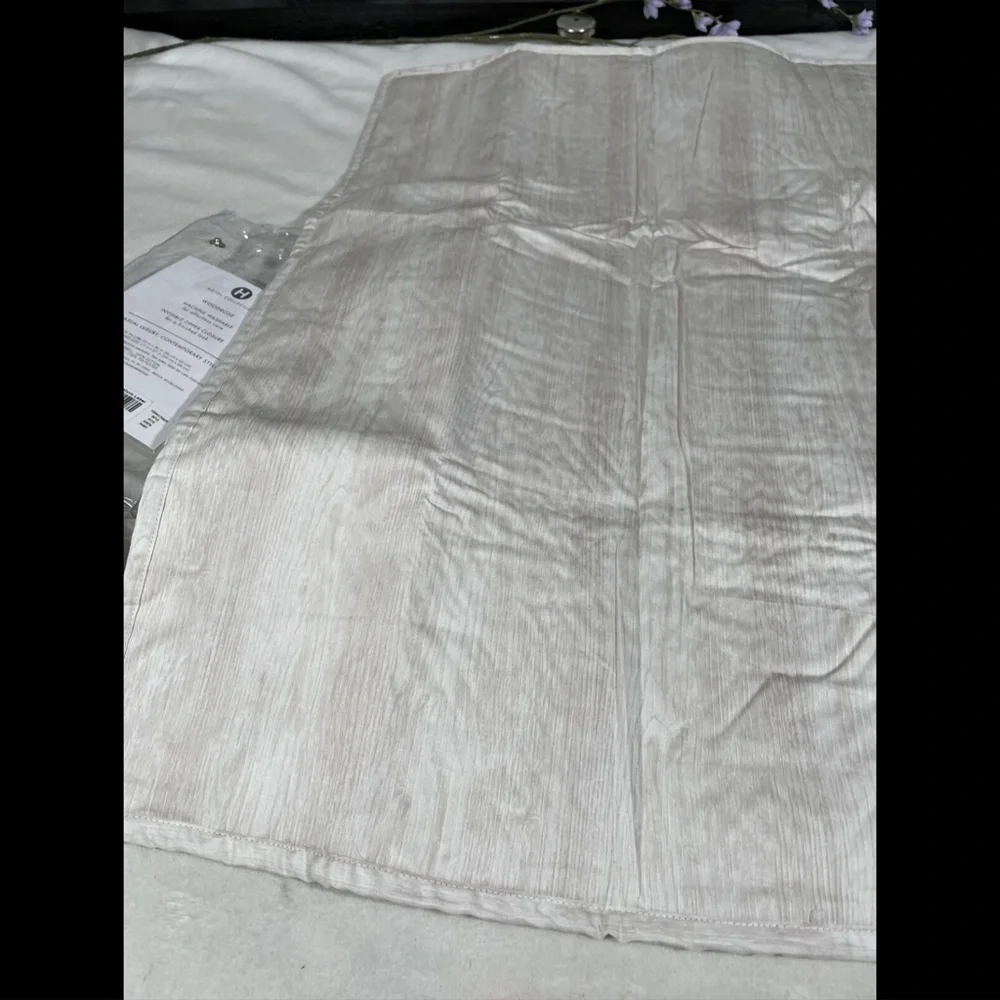 NIB Hotel Collection Woodrose Quilted (1 ) Euro European Pillow Sham‎ #454
